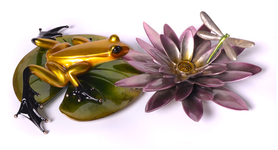 Water Lotus, Medium: Bronze Release: 2013 Edition: 750 AP/75 Catalog: BF171 Size: 14" x 8.5" x 3.5" Artist: Frogman