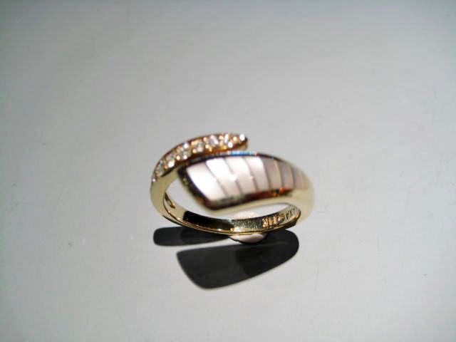 14K Gold Ring with White Mother of Pearl and Diamond Artist: Kabana Stavros Catalog: 895-50-0 #19968 Price: $1,650.00 REDUCED: $800.00